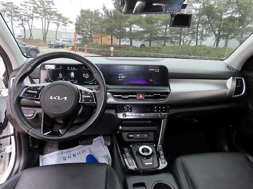 KIA Seltos - Vista 7