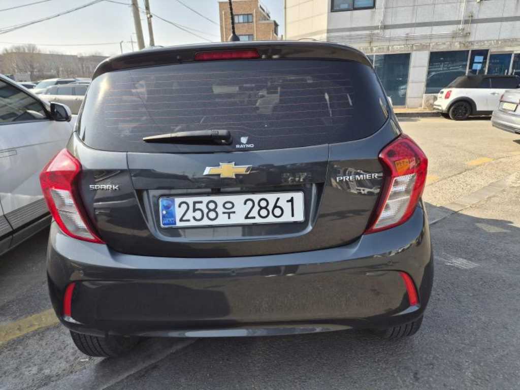 Chevrolet Spark - Vista 3