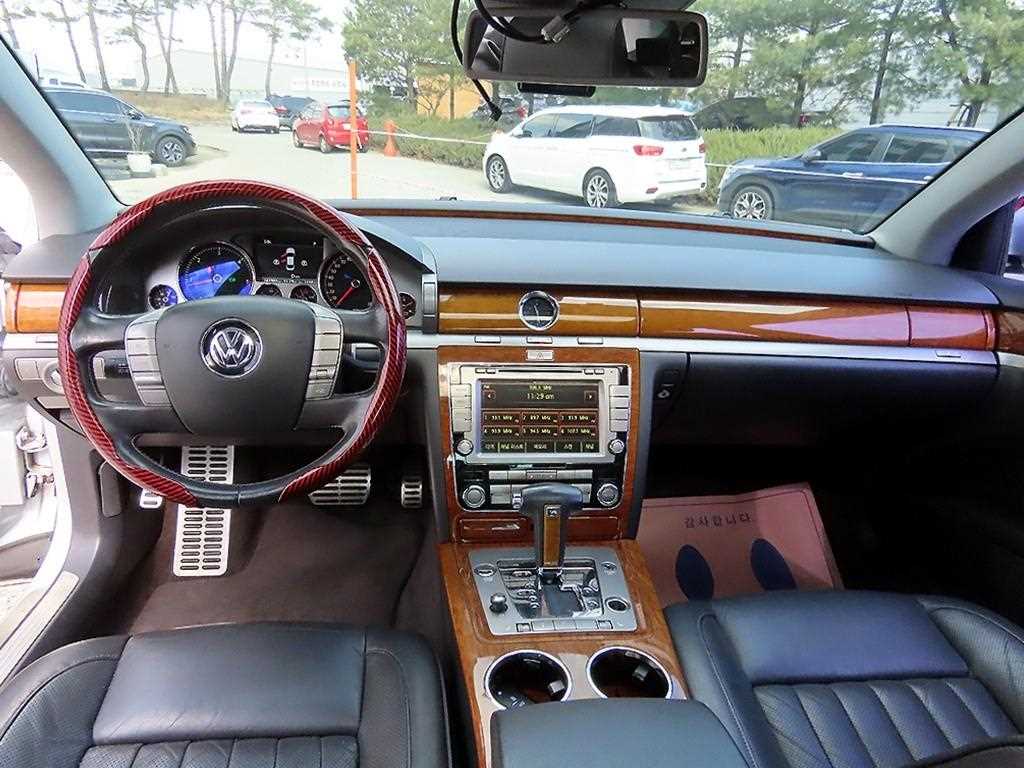 Volkswagen Phaeton - Vista 7