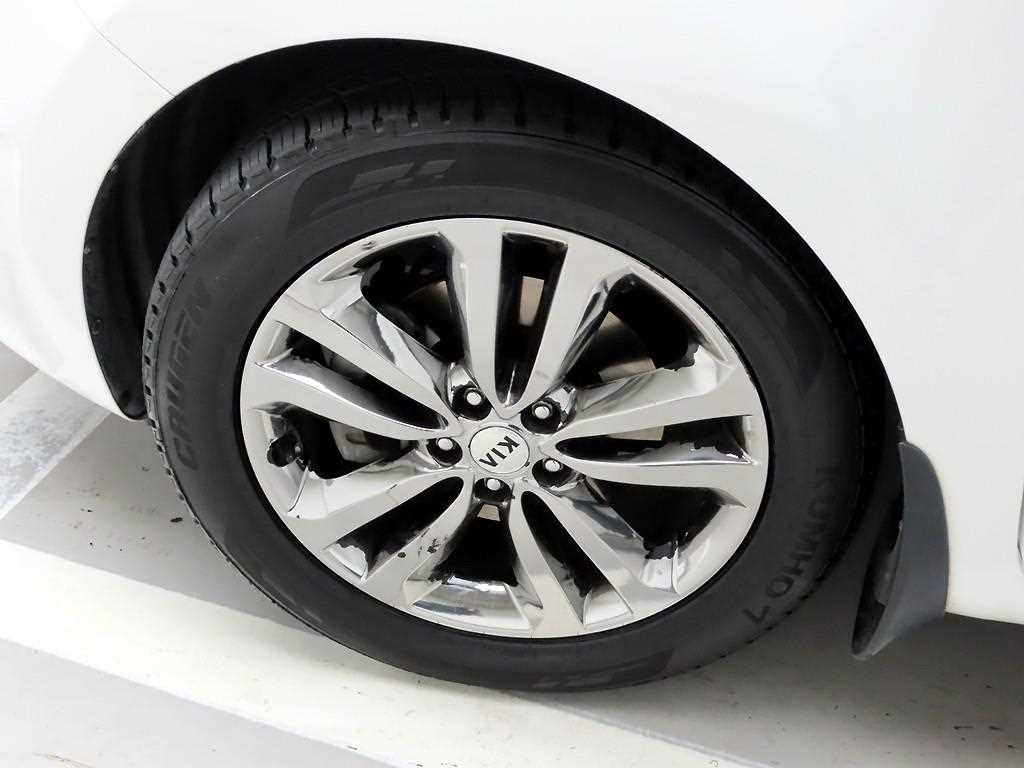 KIA Carnival 2017 the color of pearl - Importación desde Corea - HF Imports Iquique - Foto 19