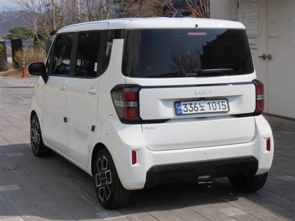 KIA Ray - Vista 4