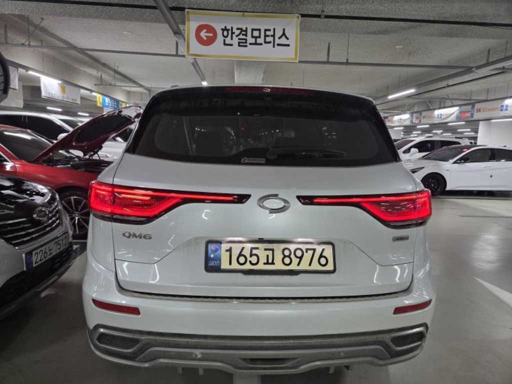 SAMSUNG QM6 - Vista 4