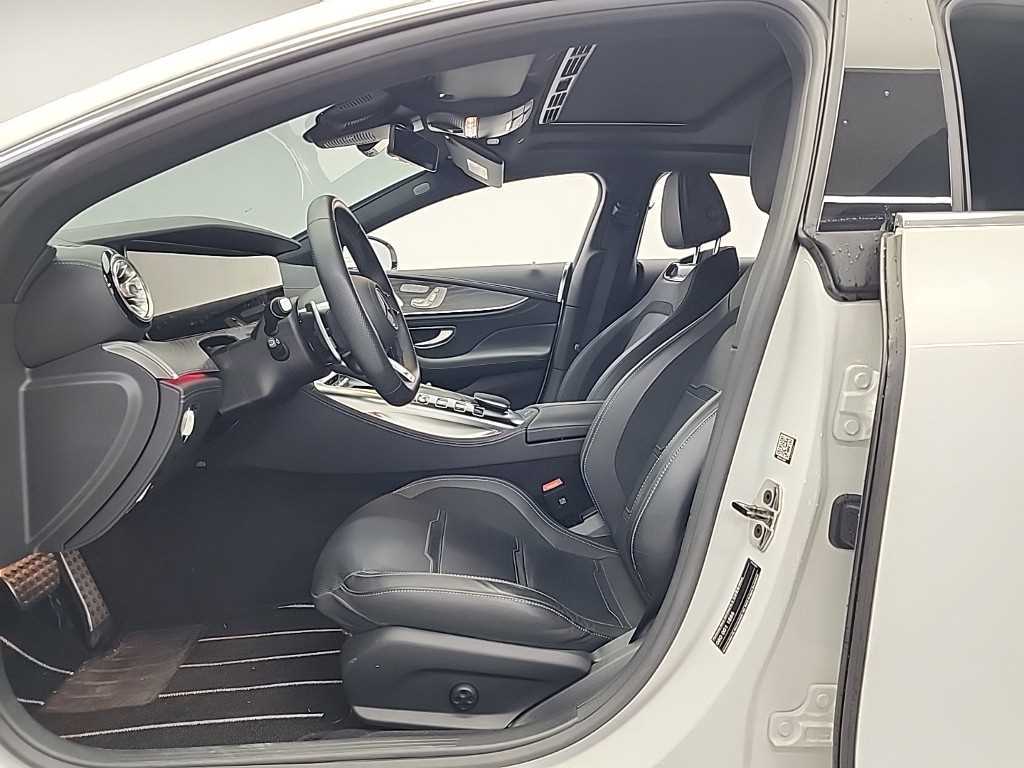 Mercedes Benz AMG GT - Vista 11