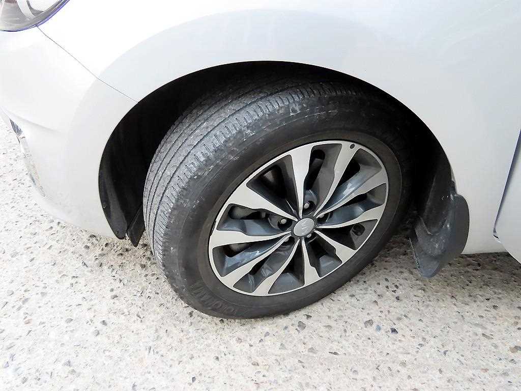 KIA Carnival 2016 Gris - Importación desde Corea - HF Imports Iquique - Foto 20