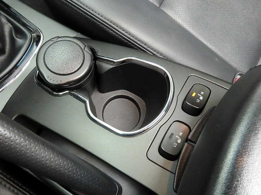 Ssangyong Korando - Vista 11