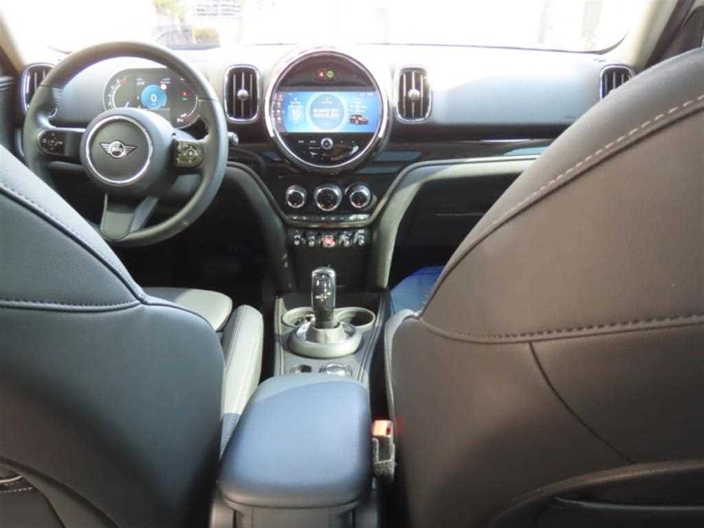 Mini Countryman 2023 Plateado - Importación desde Corea - HF Imports Iquique - Foto 15