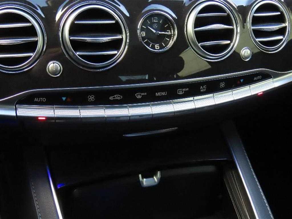 Mercedes Benz S Class - Vista 8