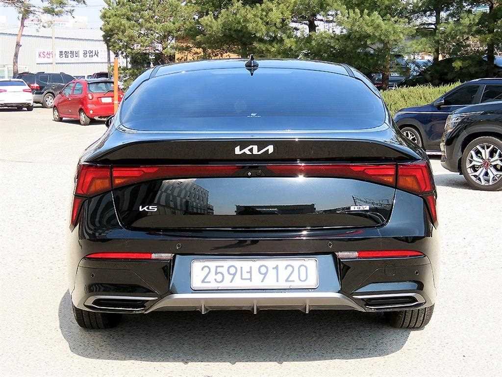 KIA K5 - Vista 4