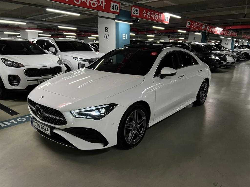 Mercedes Benz CLA Class - Vista 3