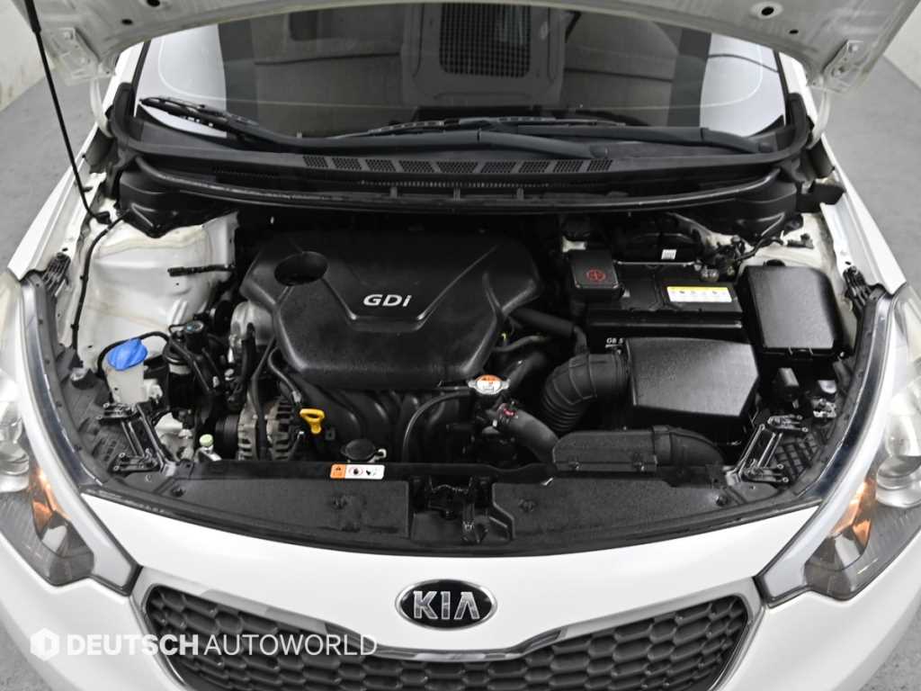 KIA K3 - Vista 6