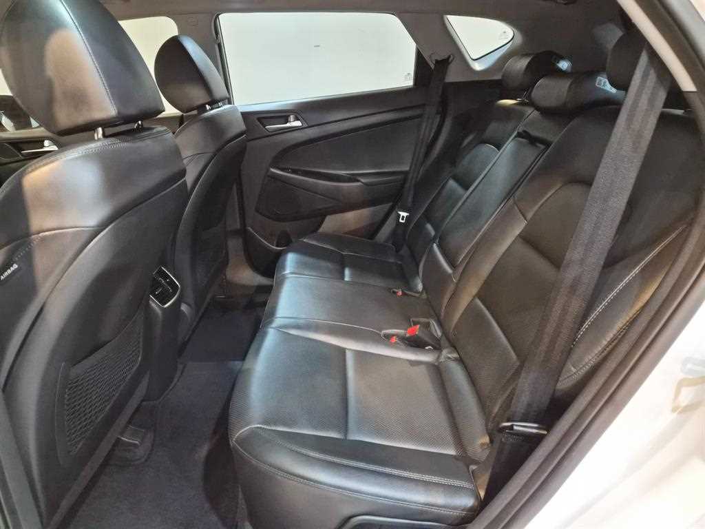 HYUNDAI Tucson - Vista 6