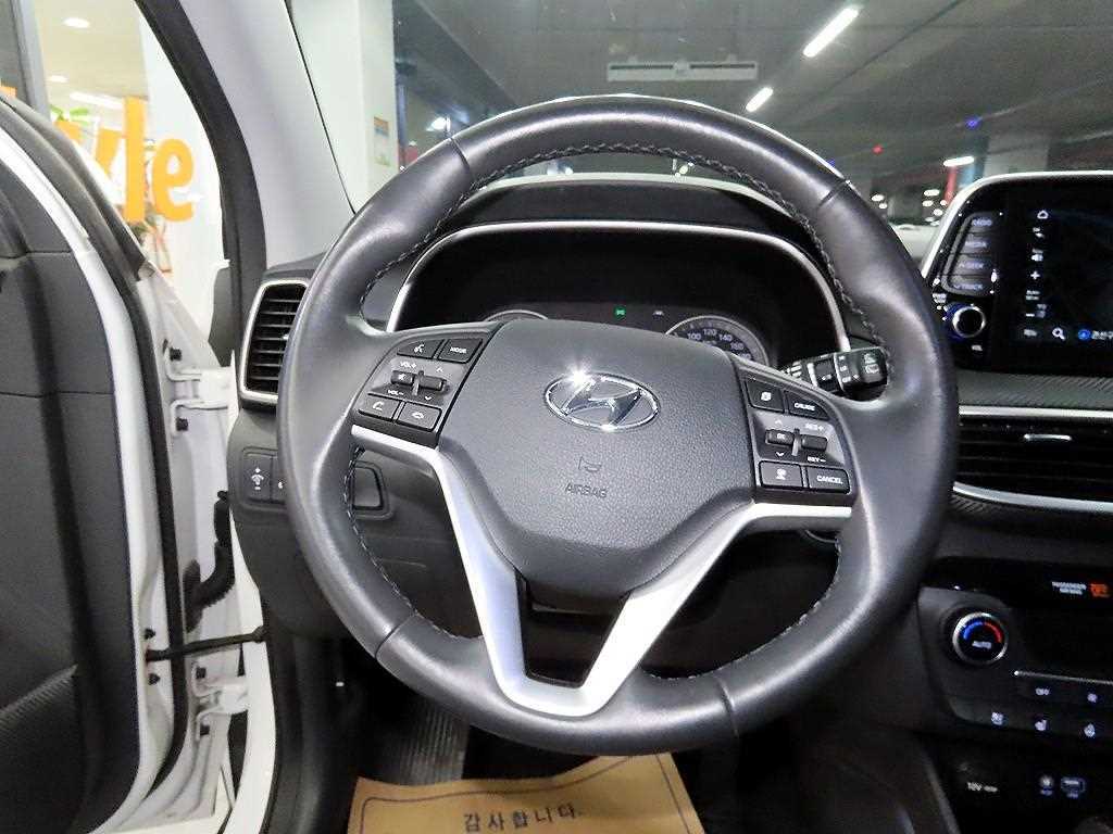 HYUNDAI Tucson - Vista 8