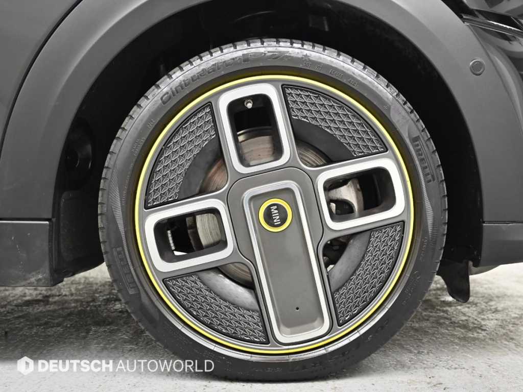 Mini Cooper Electric - Vista 5