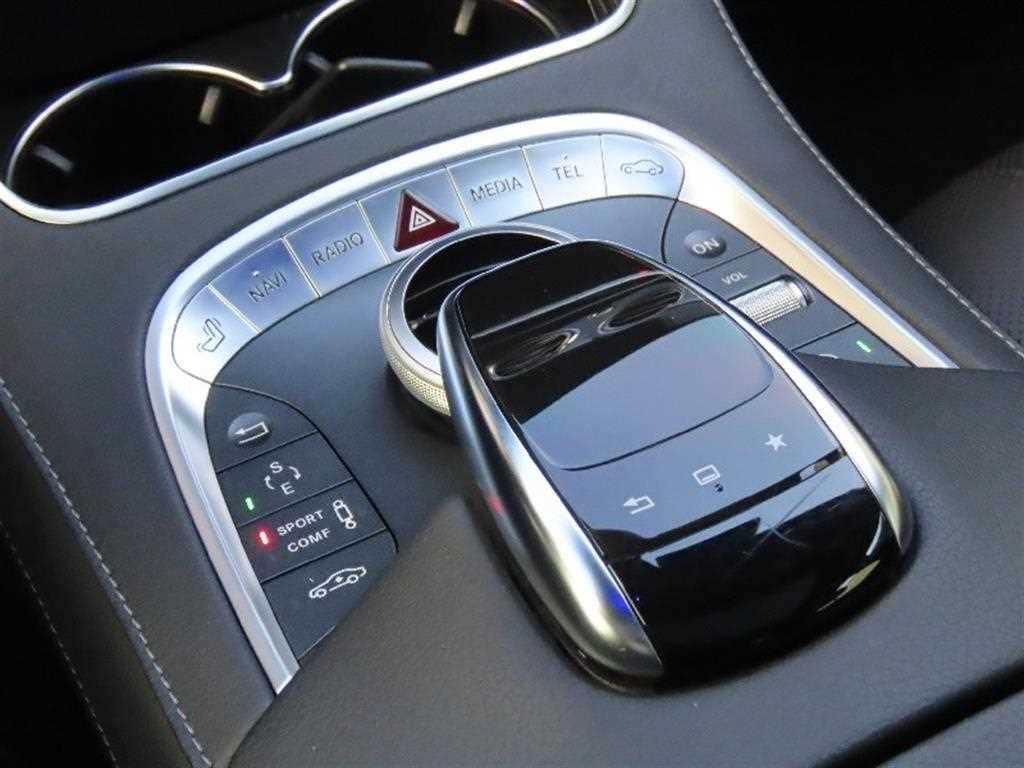 Mercedes Benz S Class - Vista 7