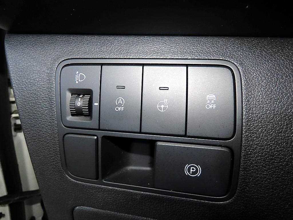 HYUNDAI Staria - Vista 12