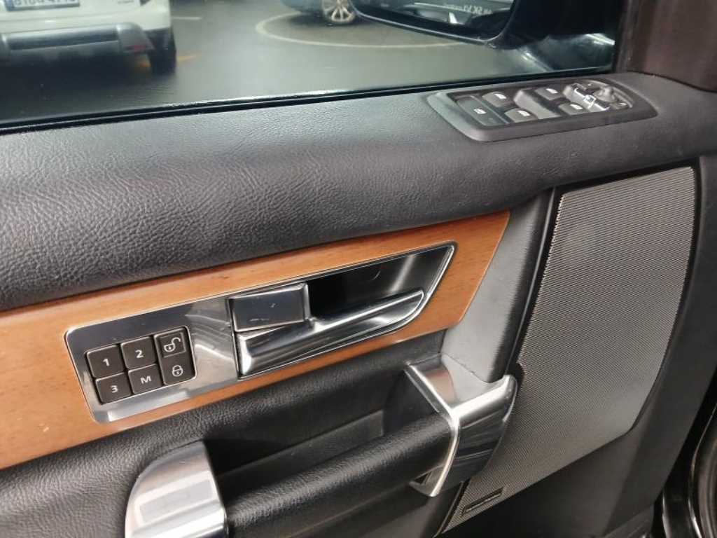 Land Rover Discovery - Vista 10