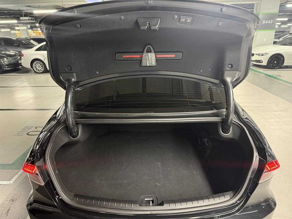 HYUNDAI Grandeur 2021 Negro - Importación desde Corea - HF Imports Iquique - Foto 17