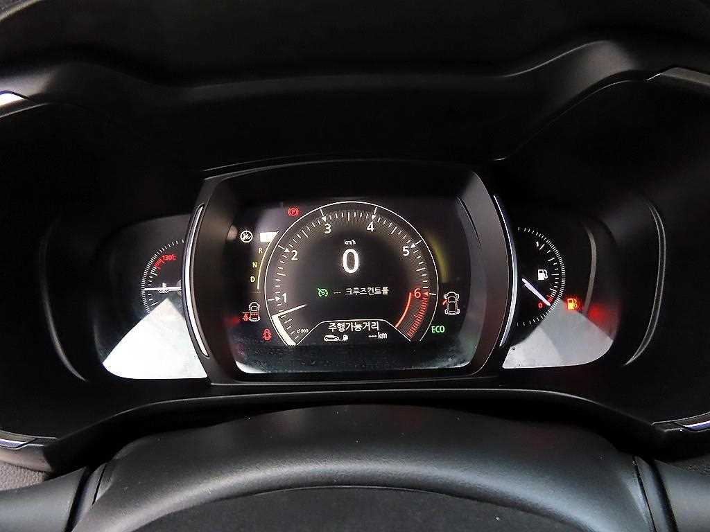 SAMSUNG QM6 - Vista 9