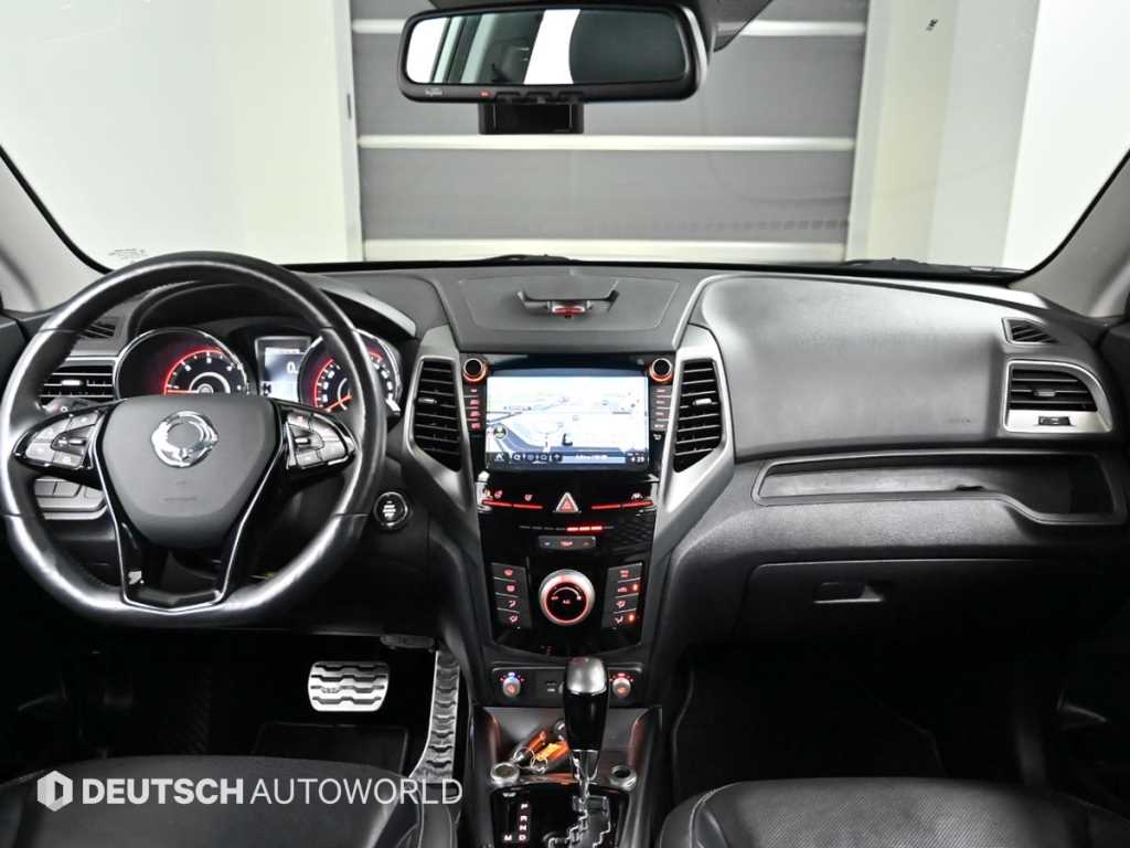 Ssangyong Tivoli - Vista 7