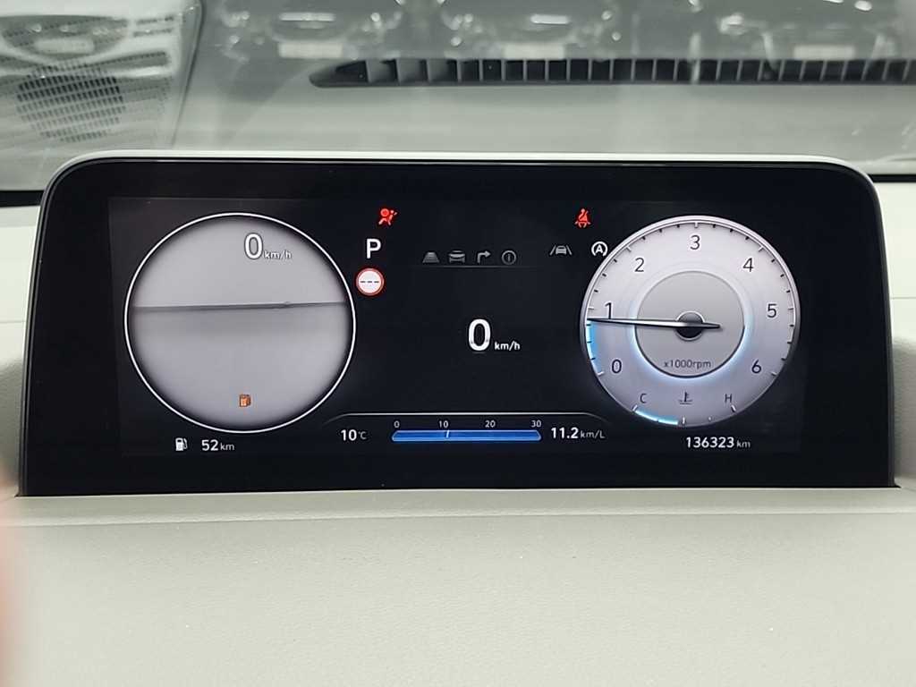 HYUNDAI Staria - Vista 6