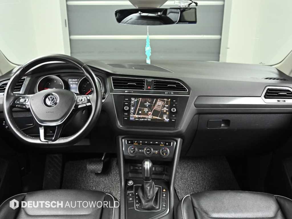 Volkswagen Tiguan - Vista 7