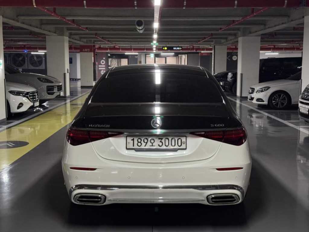 Mercedes Benz S Class - Vista 3