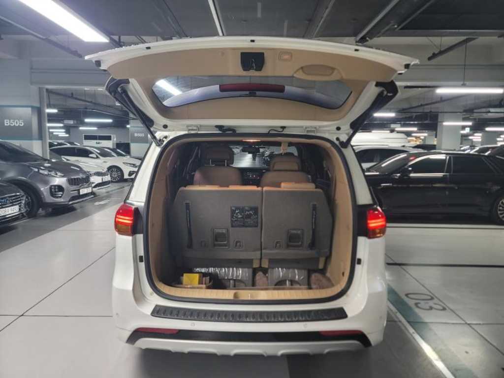 KIA Carnival 2016 Blanco - Importación desde Corea - HF Imports Iquique - Foto 17