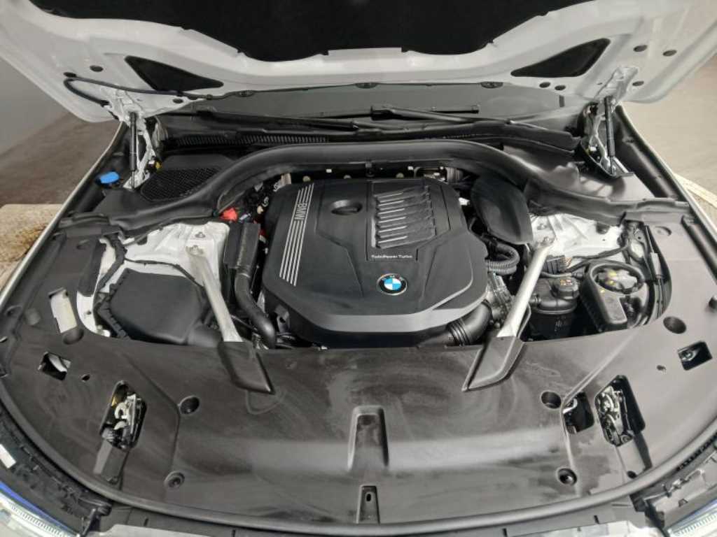 BMW Gran Turismo 2024 Blanco - Importación desde Corea - HF Imports Iquique - Foto 19