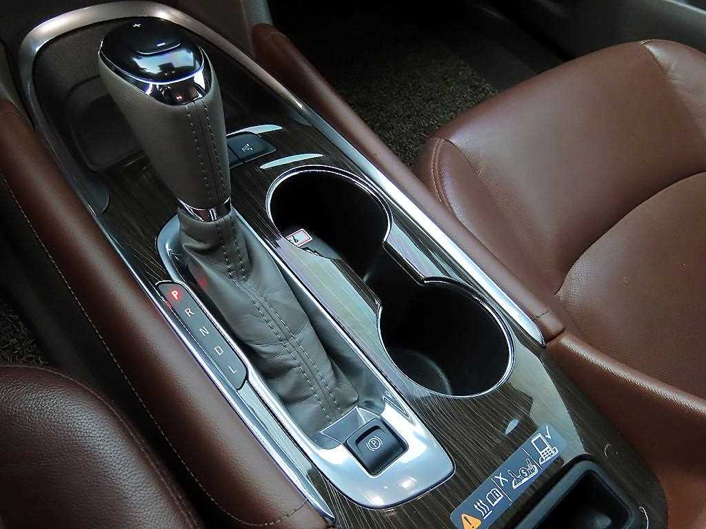 Chevrolet Malibu - Vista 10