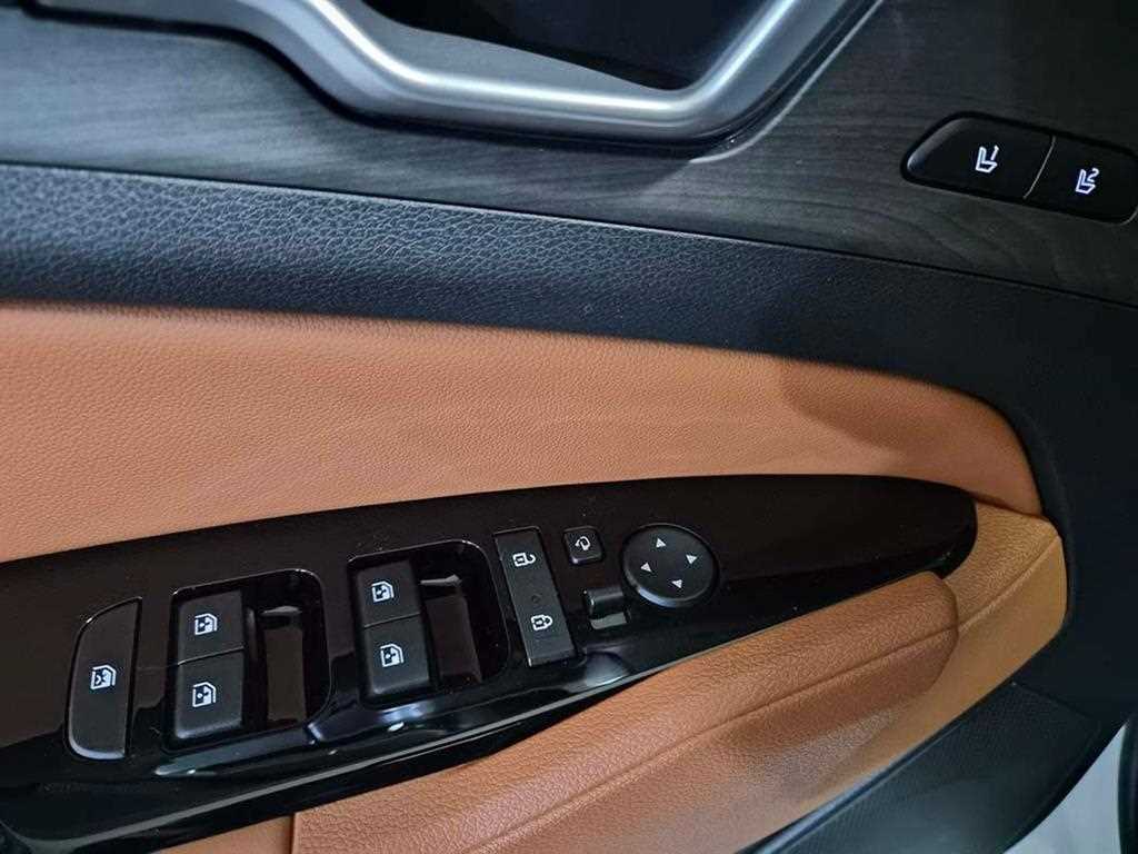 KIA Sportage - Vista 12