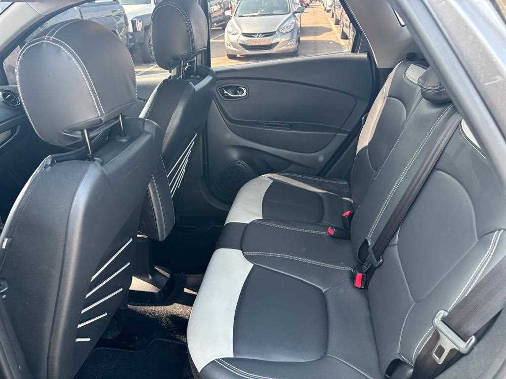 SAMSUNG QM3 - Vista 9