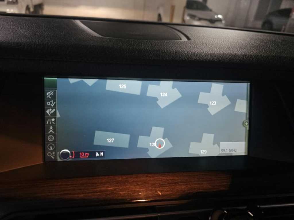 BMW 7 Series - Vista 9