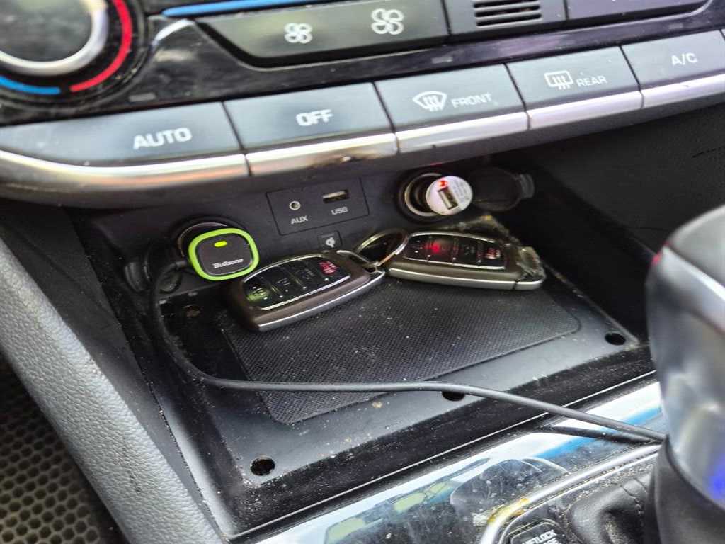 HYUNDAI Ioniq - Vista 7