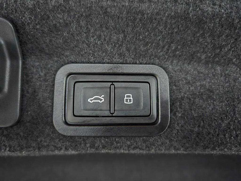 Audi A6 2023 Blanco - Importación desde Corea - HF Imports Iquique - Foto 17