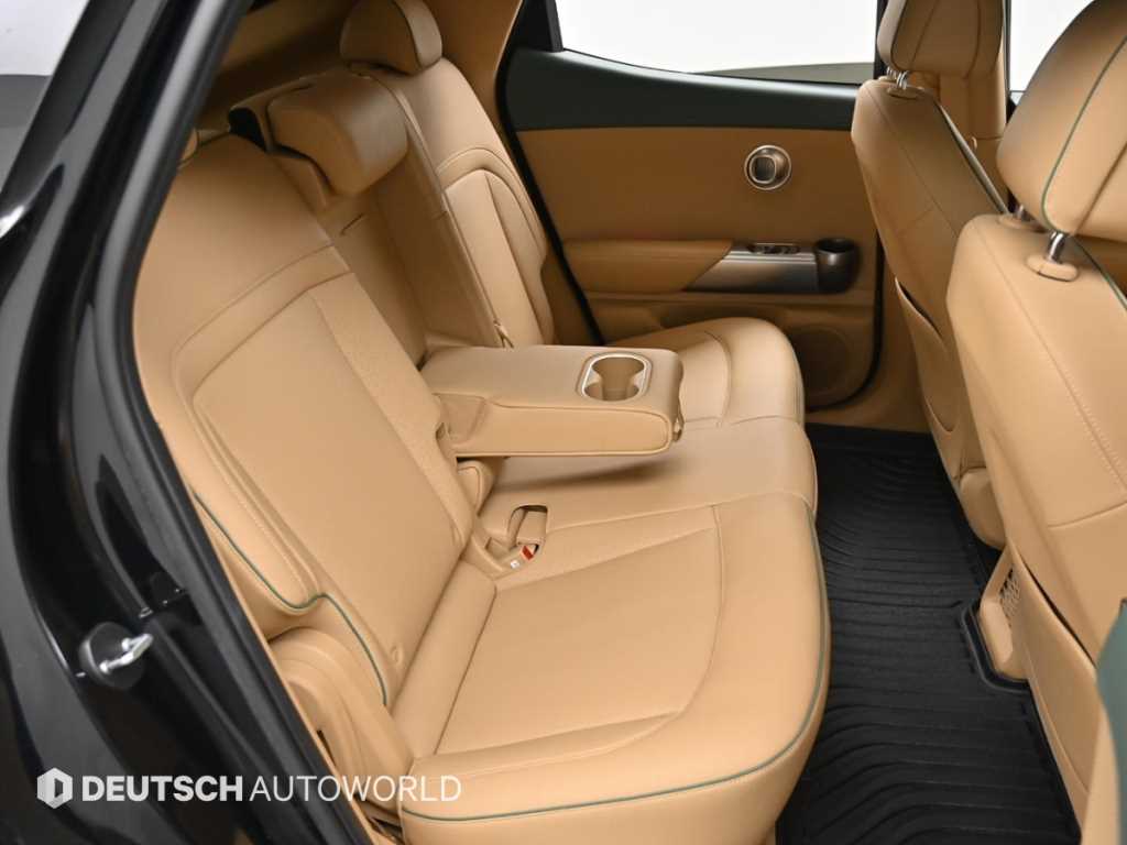 Genesis GV60 - Vista 12