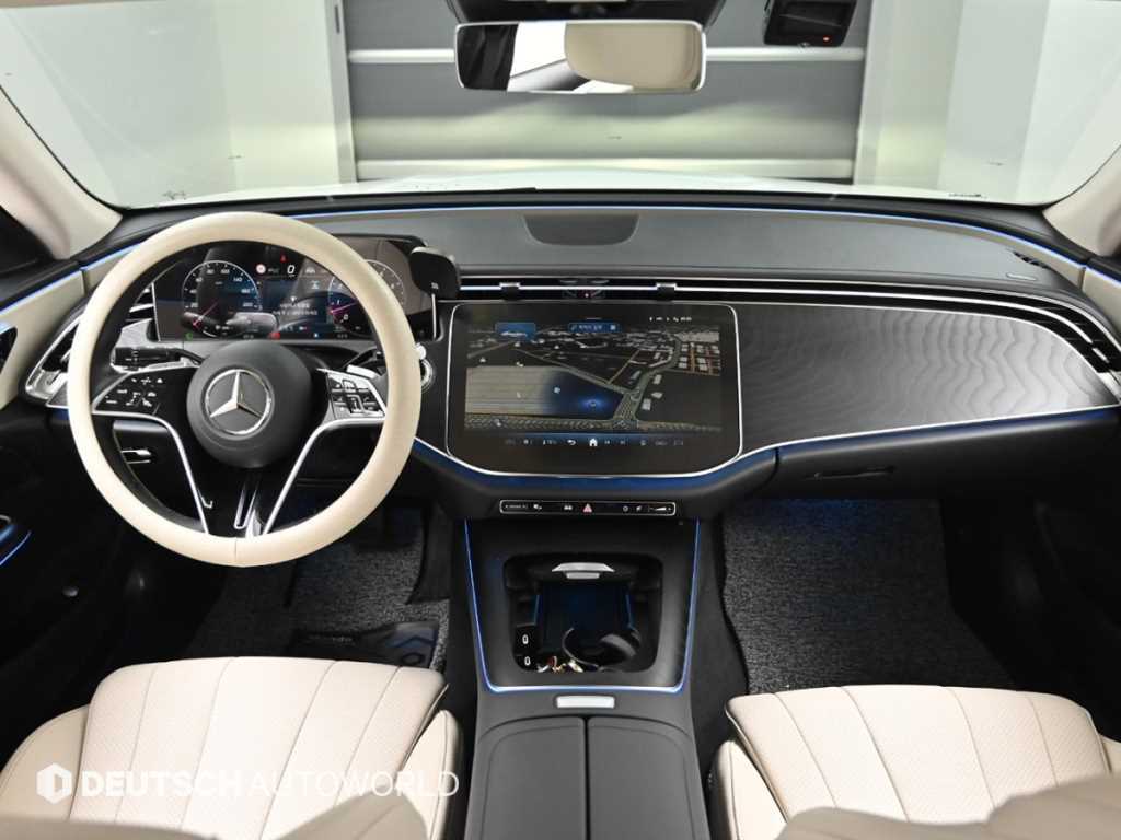 Mercedes Benz E class - Vista 7