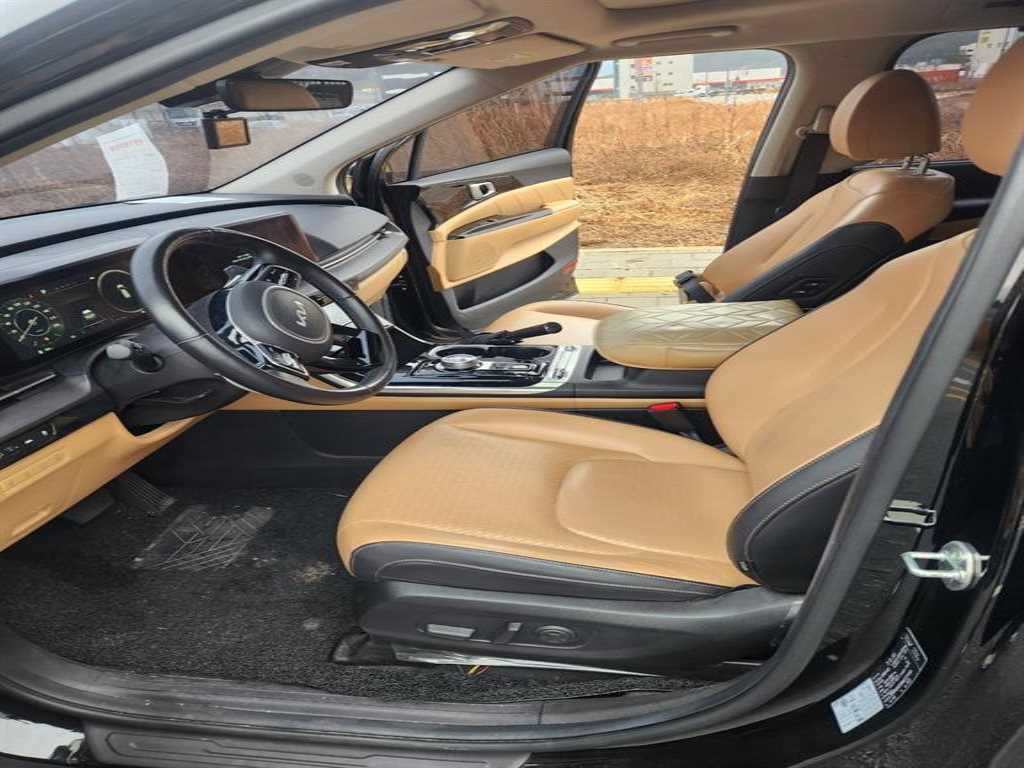 KIA Carnival - Vista 6