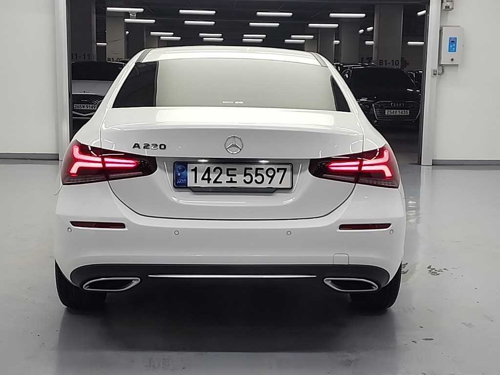 Mercedes Benz A Class - Vista 3