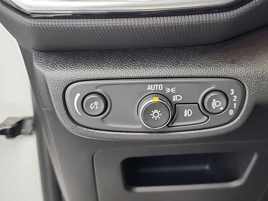 Chevrolet Trail Blazer 2021 Blanco - Importación desde Corea - HF Imports Iquique - Foto 17