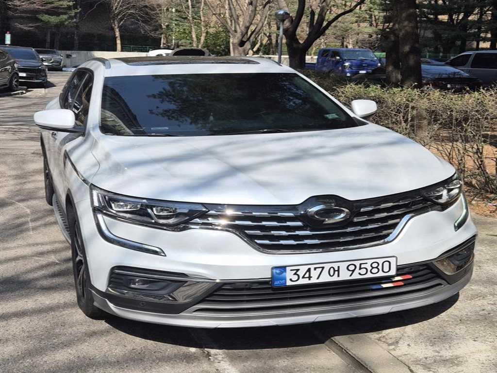 SAMSUNG QM6 2020 Blanco - Importación desde Corea - HF Imports Iquique - Foto 1