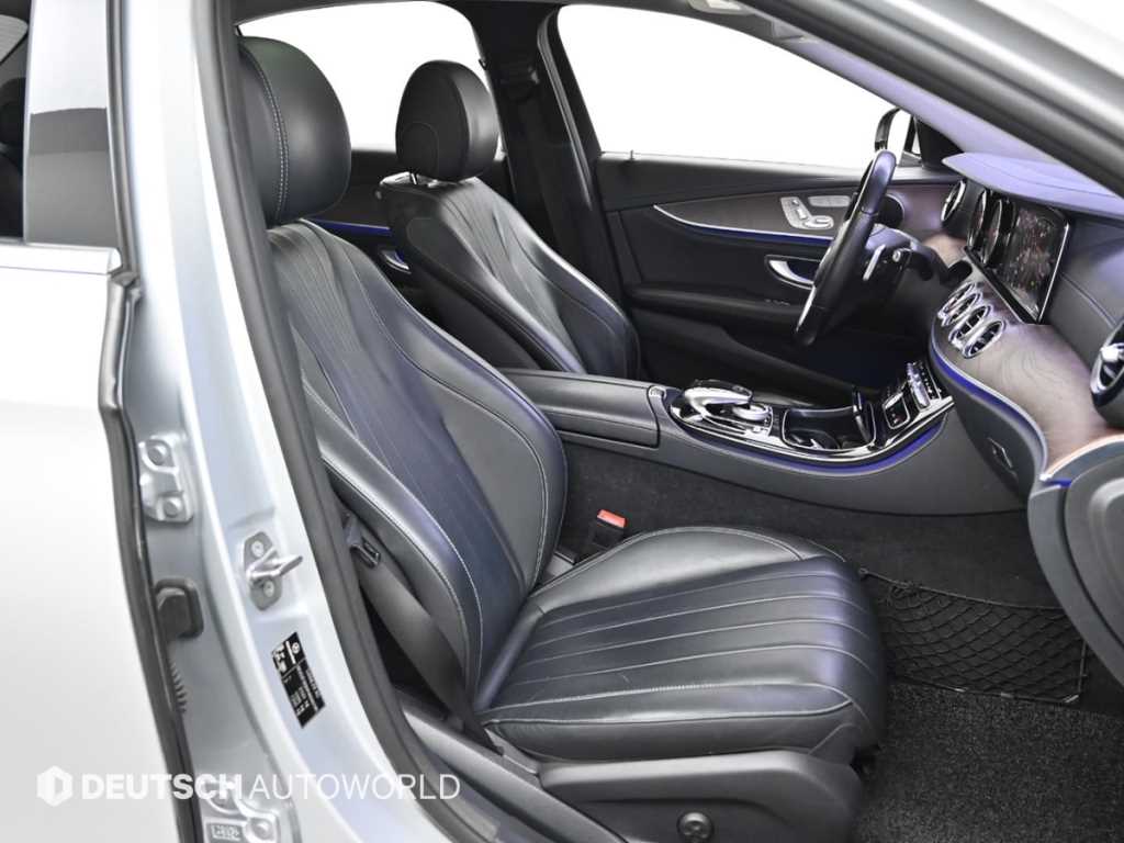 Mercedes Benz E class - Vista 10