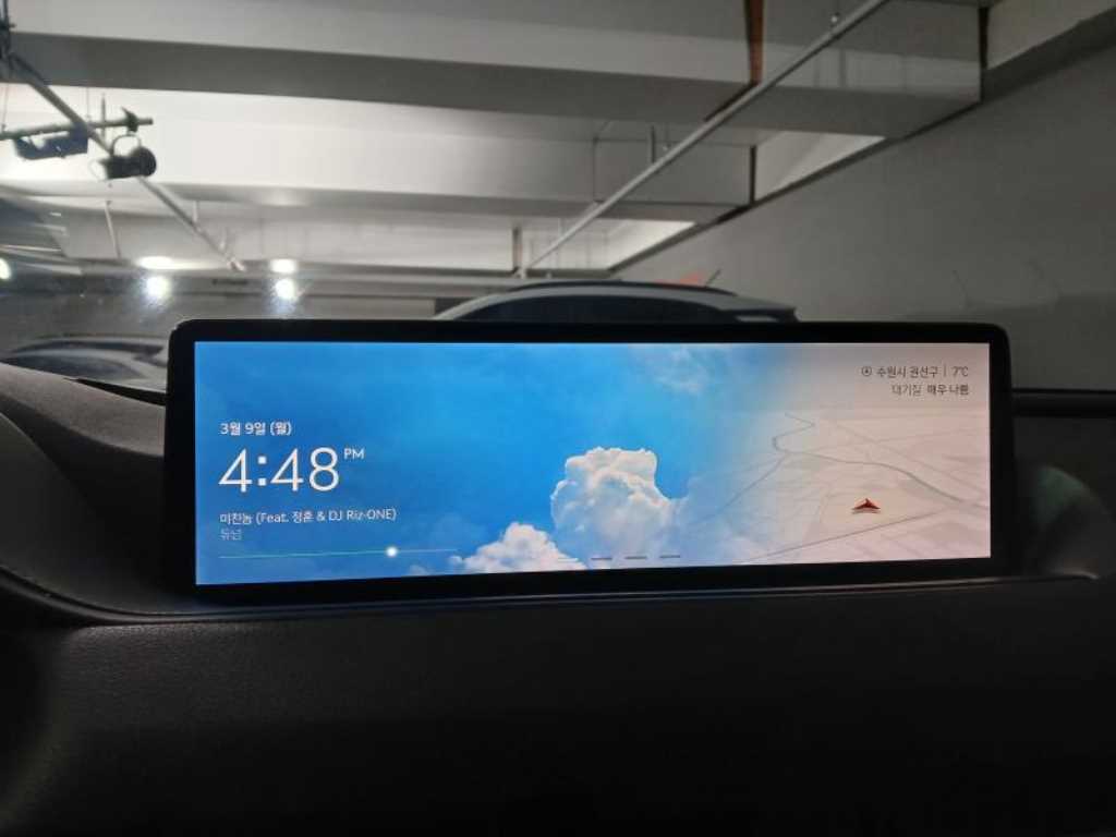 Genesis G80 - Vista 10