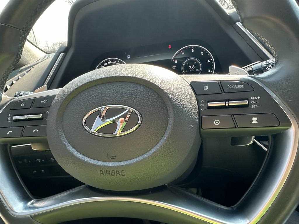 HYUNDAI Sonata - Vista 6