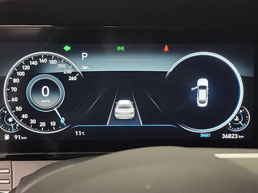 HYUNDAI Grandeur - Vista 6