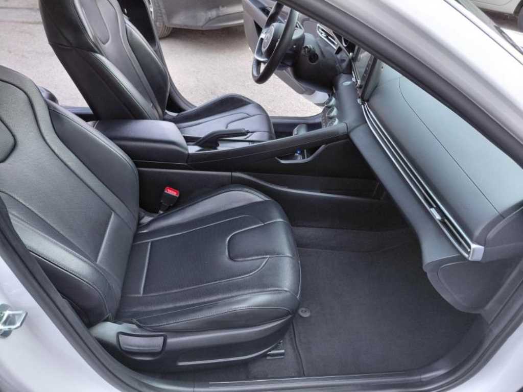 HYUNDAI Avante 2021 Blanco - Importación desde Corea - HF Imports Iquique - Foto 13