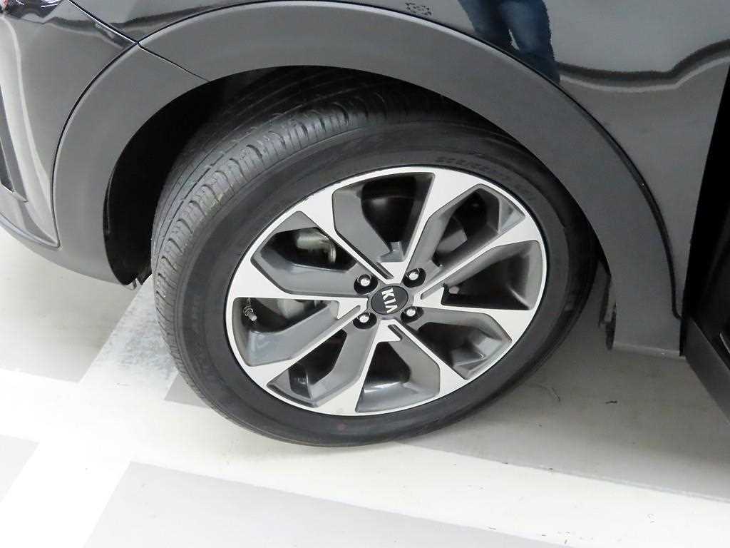 KIA Stonic 2018 - Importación desde Corea - HF Imports Iquique - Foto 19