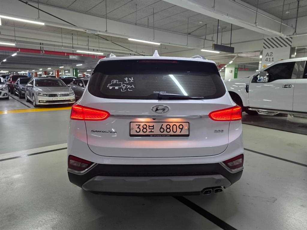 HYUNDAI Santa Fe - Vista 4