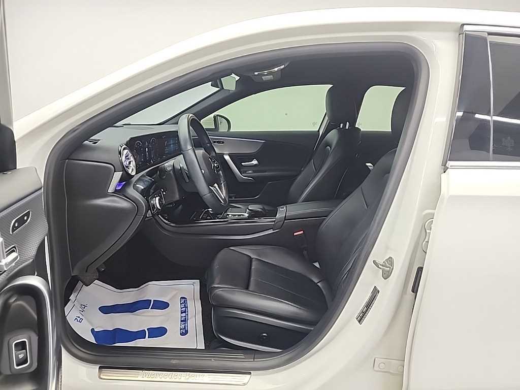 Mercedes Benz A Class - Vista 11