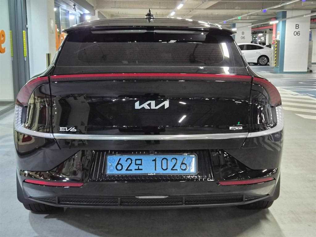 KIA EV6 - Vista 5