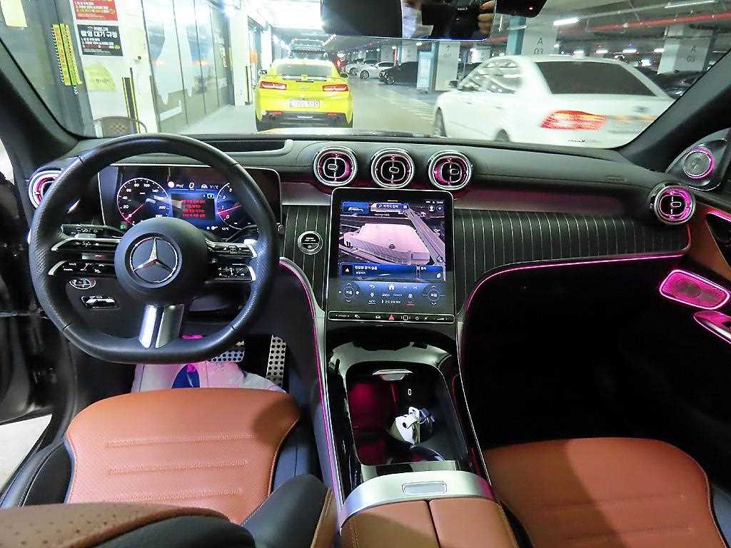 Mercedes Benz GLC Class - Vista 10